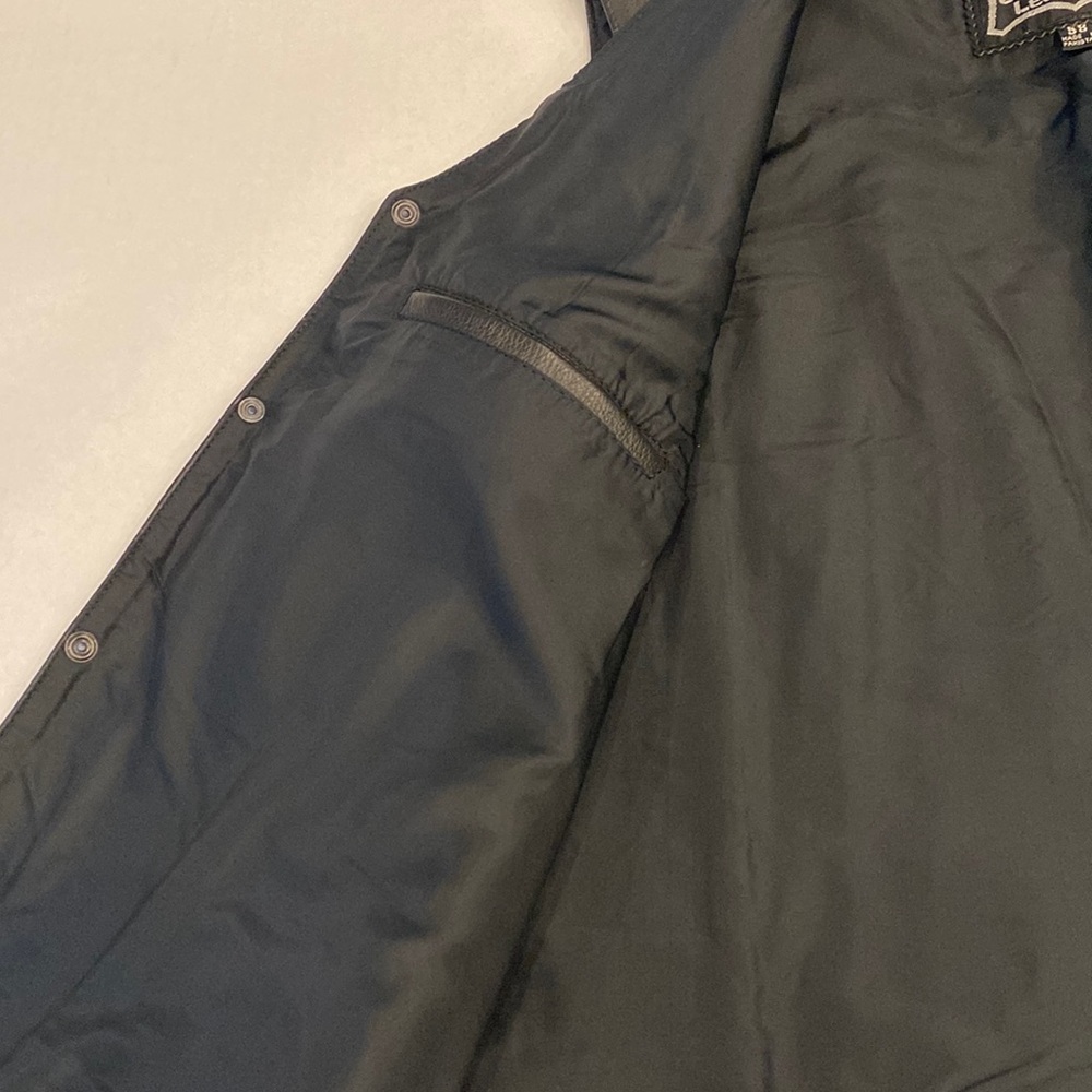 Vintage First Genuine Leather Vest - Picture 5 of 8